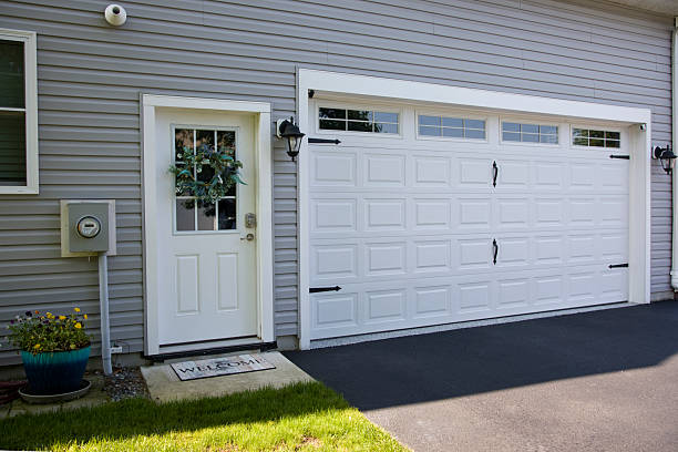 24/7 Emergency Garage Door Panel Replacement experts in Albemarle, NC